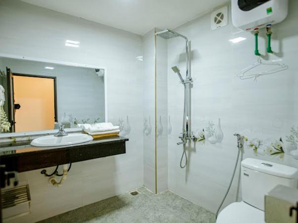 Quỳnh Trang Hotel Thuy Nguyen Ngoại thất bức ảnh